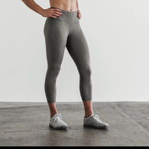 NOBULL cropped leggings. Hardly worn!